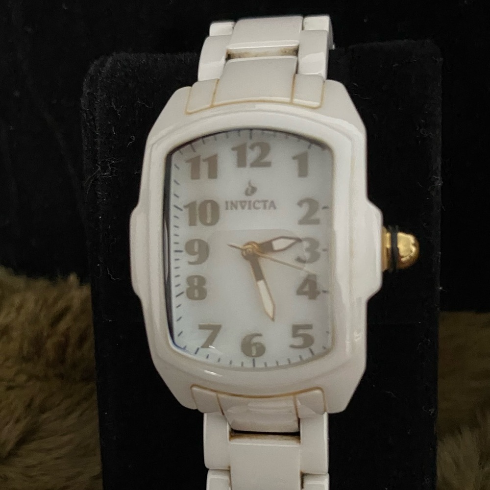 Invicta white ceramic watch with adjustable strap
